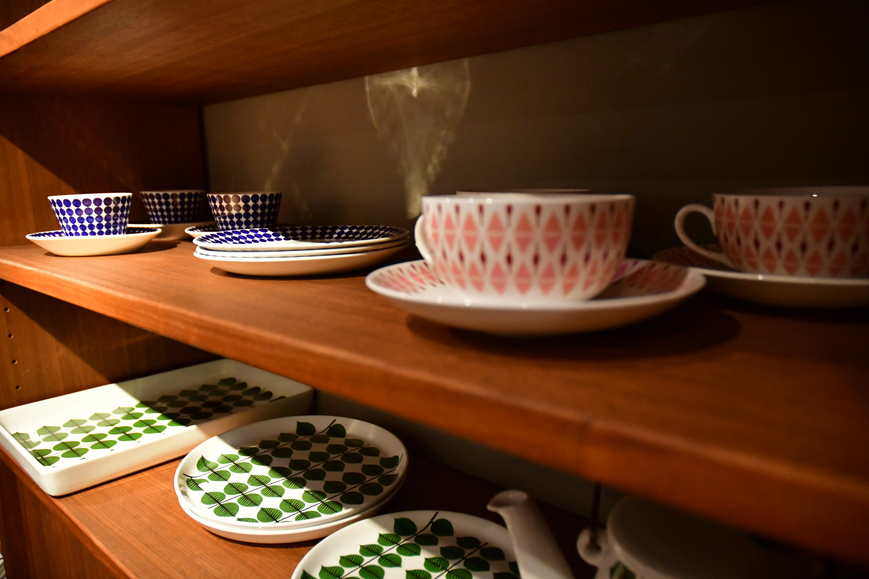 ハックベリー店内、様々なインテリアの陳列